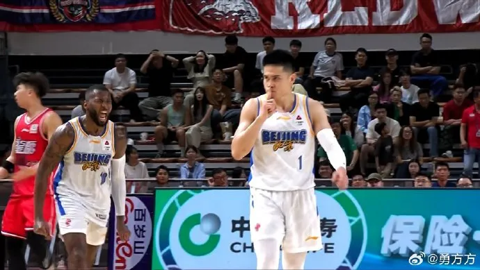 必一运动-媒体人：第三节打得太顺北京有点松了，结果悬念又回来了